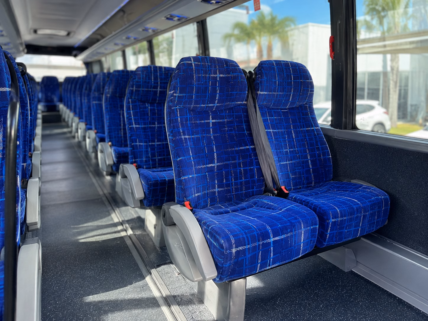 shuttle your guests between downtown tacoma hotels and your venue